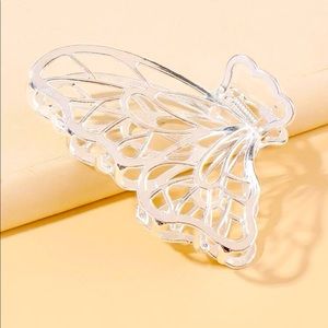 🦋 Shimmering Silver Butterfly Hair Claw - NWT